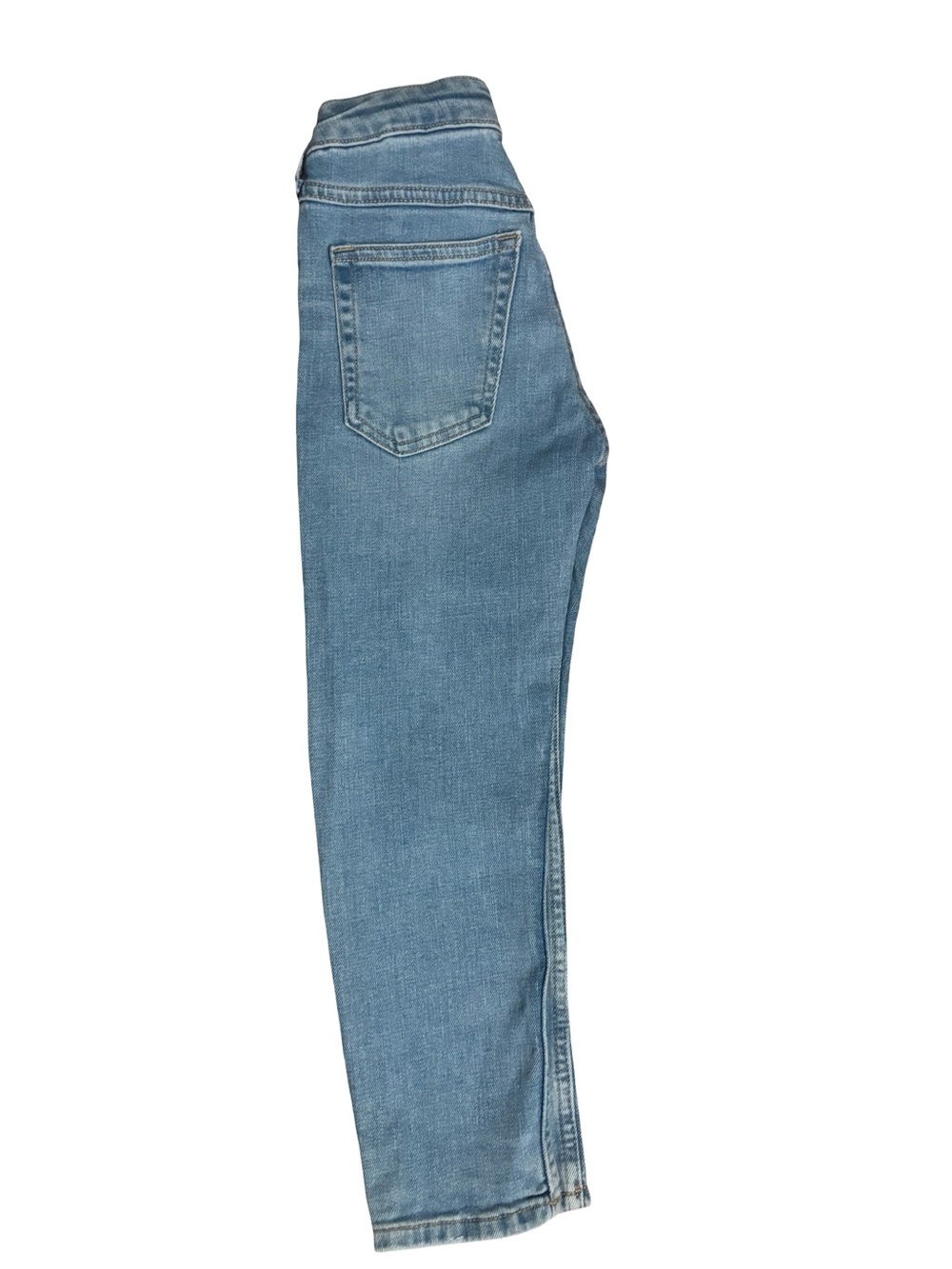 H&M Light Blue relaxed/ tapered jeans for little girls. Size6